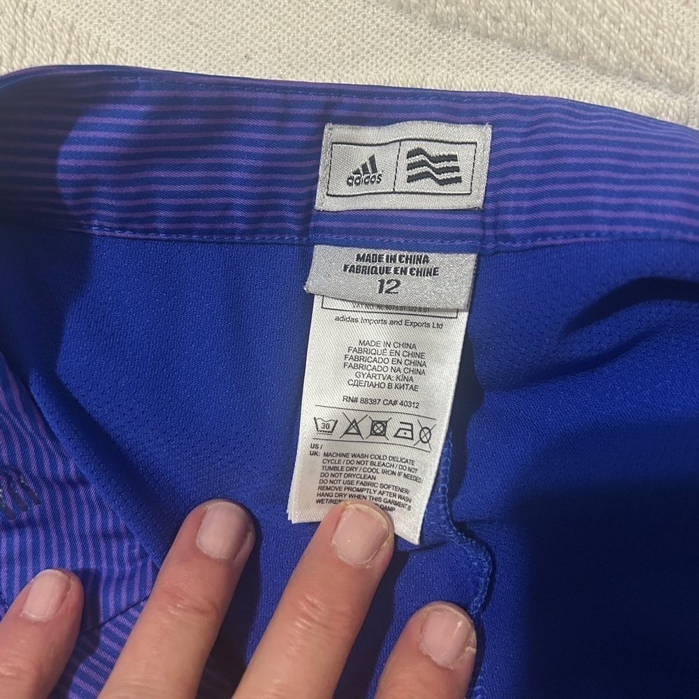 Adidas size 12 athletic golf skirt with front pleats, pockets, side zip. Stripes - Picture 11 of 15